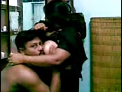 আবলুস আবলুস খোকামনি সেক্সি ভিডিও বিএফ