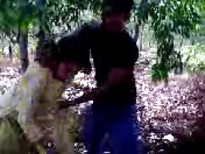 Frisky প্রলোভনসঙ্কুল কিশোর একটি বিএফ সেক্সি বিএফ ঝরনা পরে কঠিন dicking লাগে