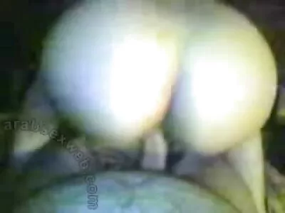 আঁট এশিয়ান যোনি একটি দৈত্য কালো লিঙ্গ দ্বারা প্রসারিত সেক্সি বিএফ ওপেন হচ্ছে