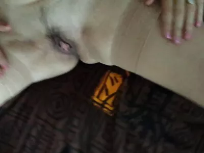 Busty শ্যামাঙ্গিনী খোকামনি sucks এবং সেক্সি ভিডিও চুদাচুদি titty-fucks তার ঝুলন্ত প্রেমিক